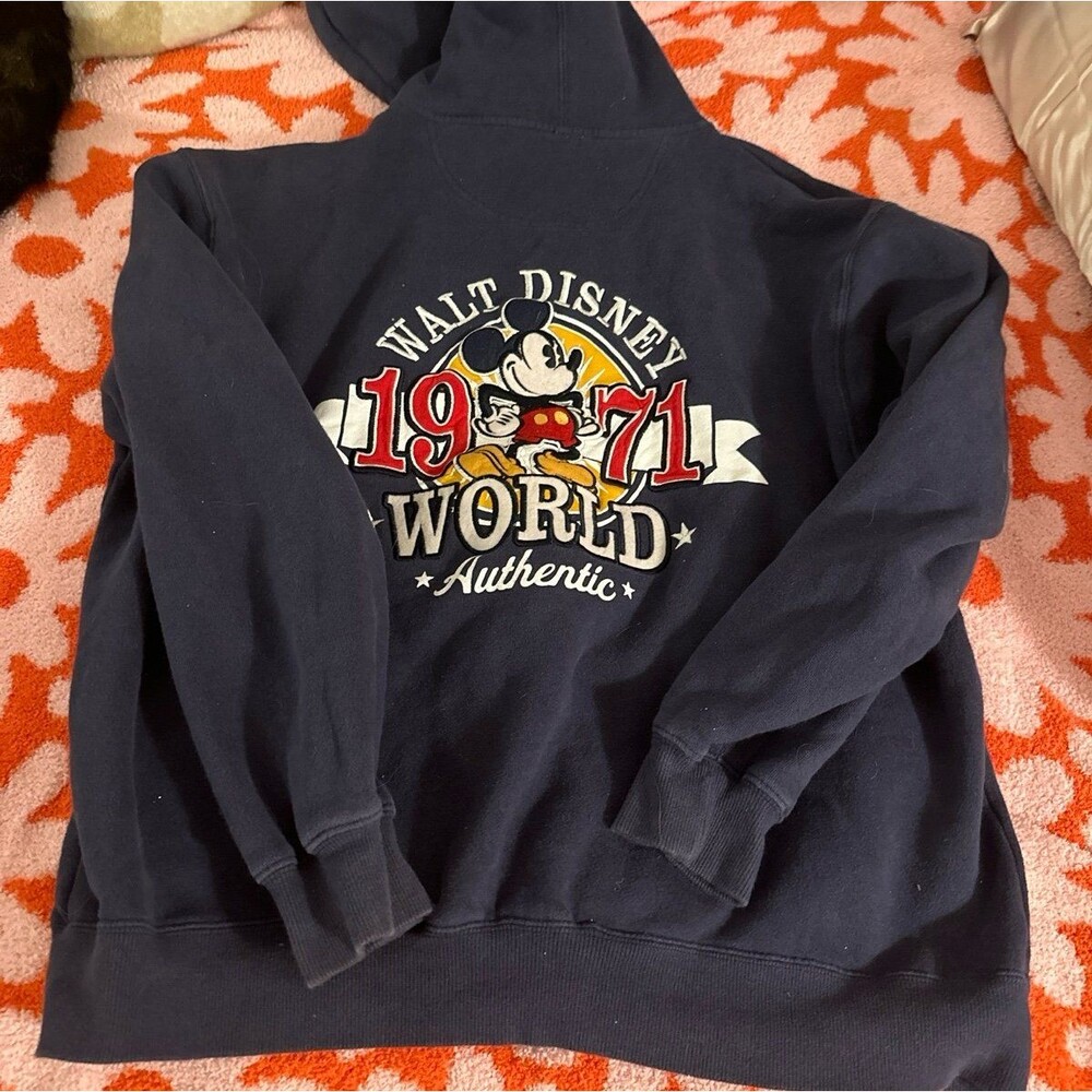 Walt Disney 1971 hoodie - Picture 5 of 5